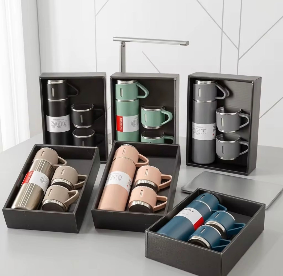 Set de Regalo Botella Térmica y Tazas 500 ml – Acero Inoxidable 304, Resistente a la Corrosión