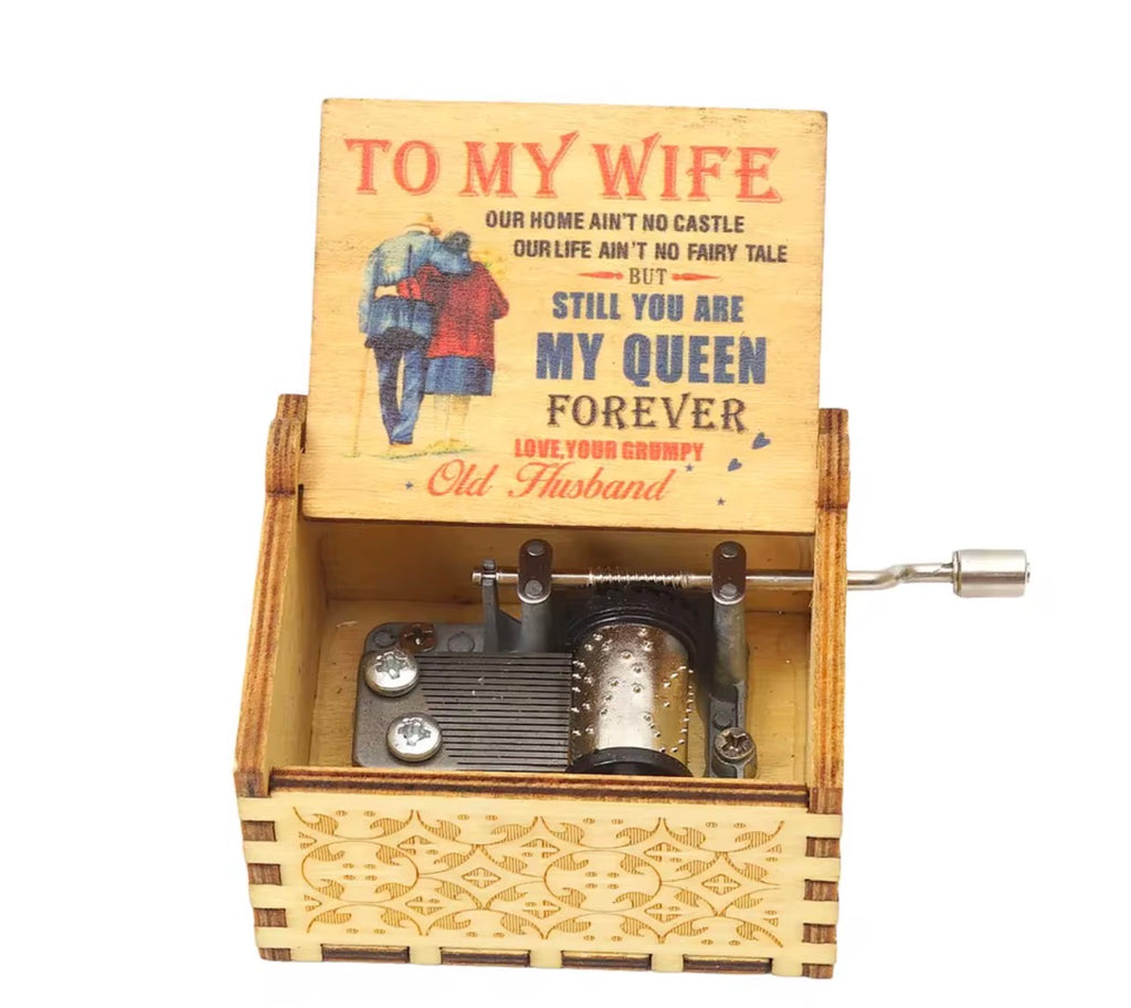 Boîte à Musique en Bois Gravée – Le Cadeau Sentimentale & Intemporel pour vos Proches