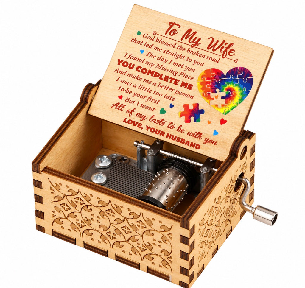 Boîte à Musique en Bois Gravée – Le Cadeau Sentimentale & Intemporel pour vos Proches